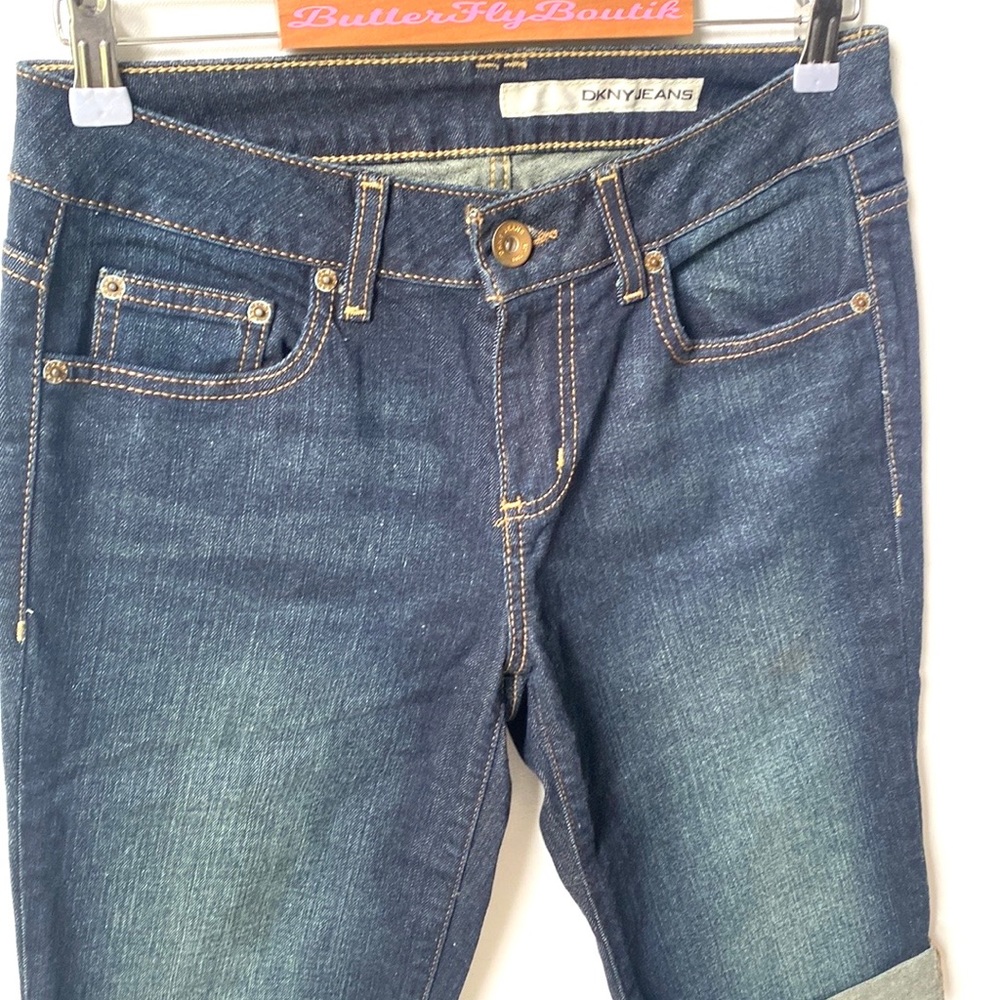 (B48) DKNY Jean Dark wash Blue denim capris shorts, Size 6 - Picture 4 of 12